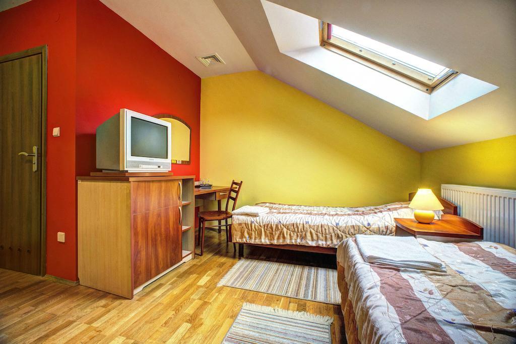 Bed and Breakfast Xavito à Sanok Chambre photo